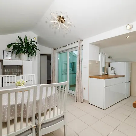 Koni Apartment Crikvenica