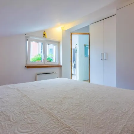 Koni Apartment *